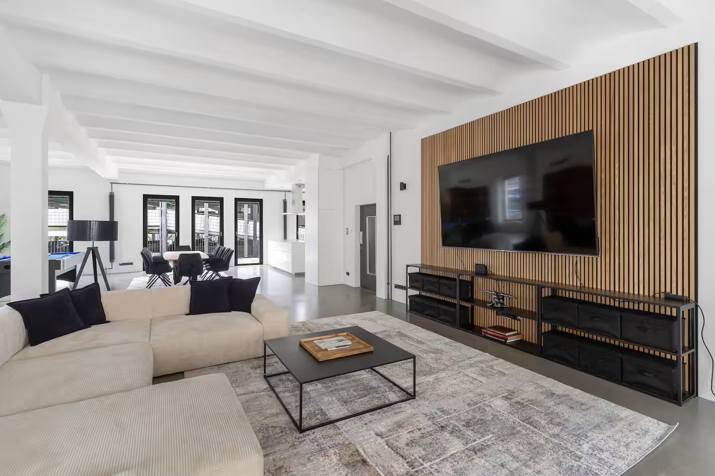 0c21682e-81d6-4564-9d5e-ffea8e8cbbb7